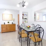 度假居 Villa Blanca Mediterranean Family Villa With Pool & Garden Eaw Homes