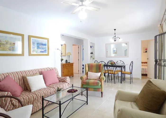 Blanca Center - Eaw Homes Μαρμπέλλα