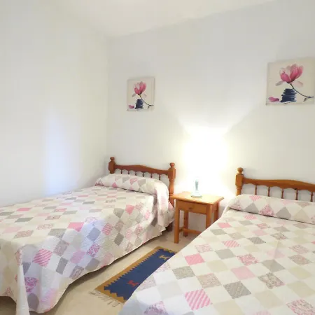 Prázdninový dům Blanca Mediterranean Family With Pool & Garden Eaw Homes